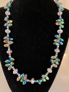Swarovski Crystal Necklace

This necklace will support you in Shining your Bright Light!