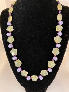 Prehnite and Lavender Chalcedony Necklace.

Balances Body, Mind, and Spirit while promoting Inner Peace.